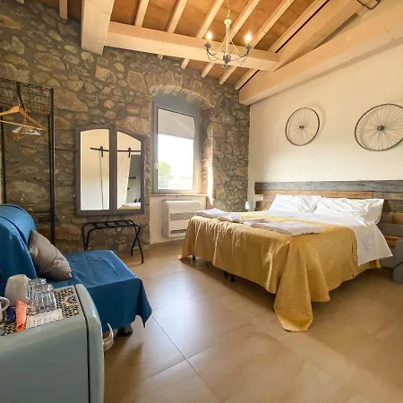 Casale 1541 4*